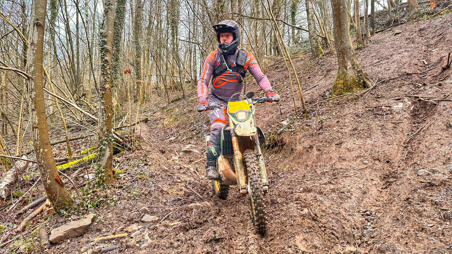 Enduro -Niv 1- Bilstain opstapper