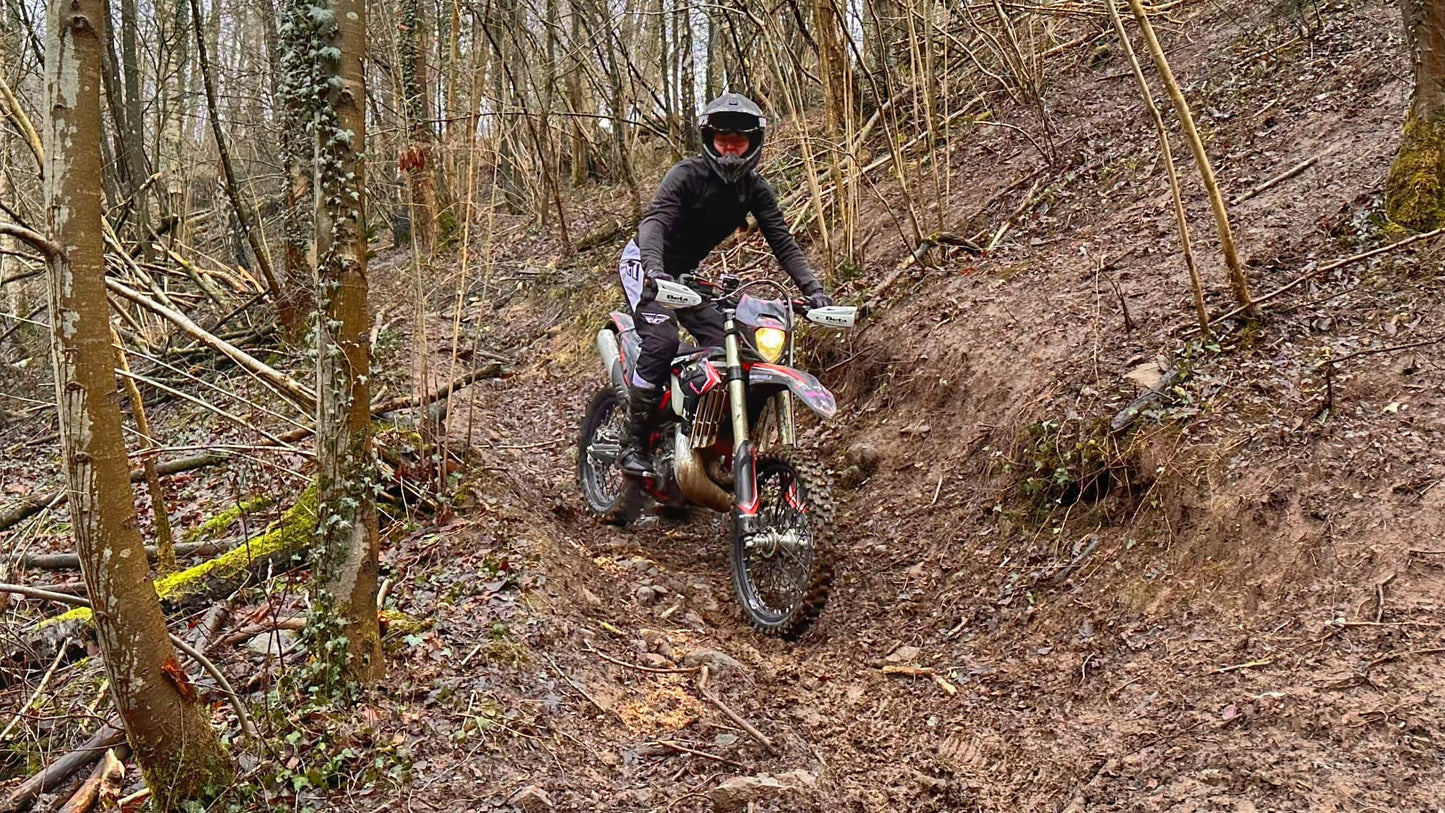 Enduro -Niv 1- Bilstain opstapper